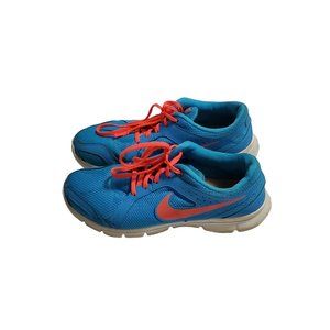 Nike Women's Flex Experience Rn2 Lightweight Running Sneakers Sz 10